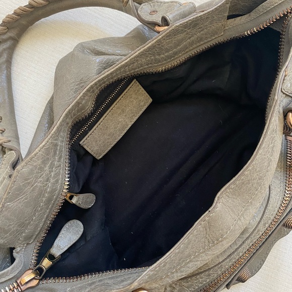 Balenciaga City Bag AUTHENTIC Rose Gold Pewter Leather Purse - Picture 5 of 7